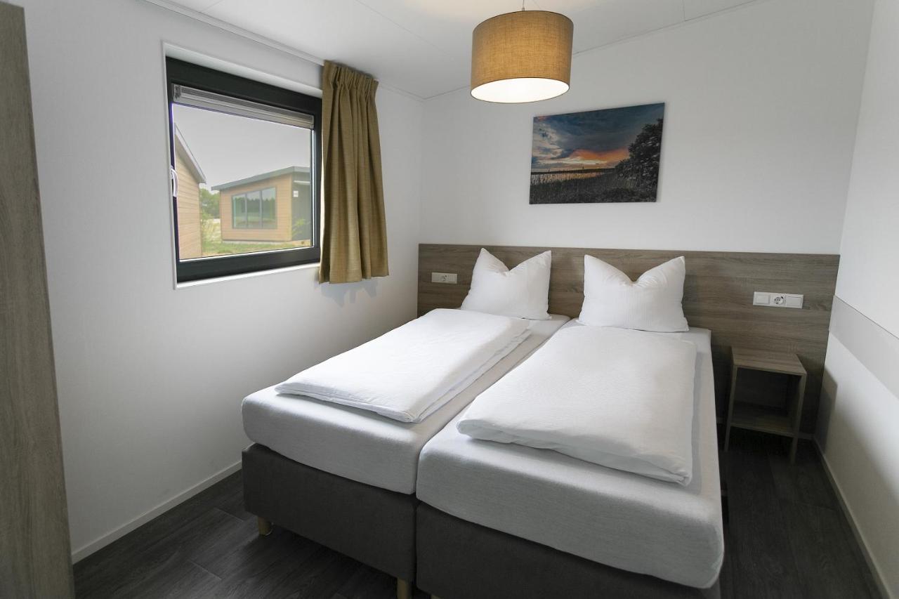 Hotel Tropical Islands Krausnick Esterno foto