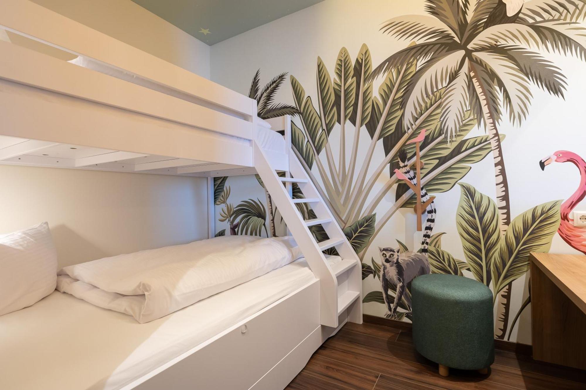 Hotel Tropical Islands Krausnick Esterno foto