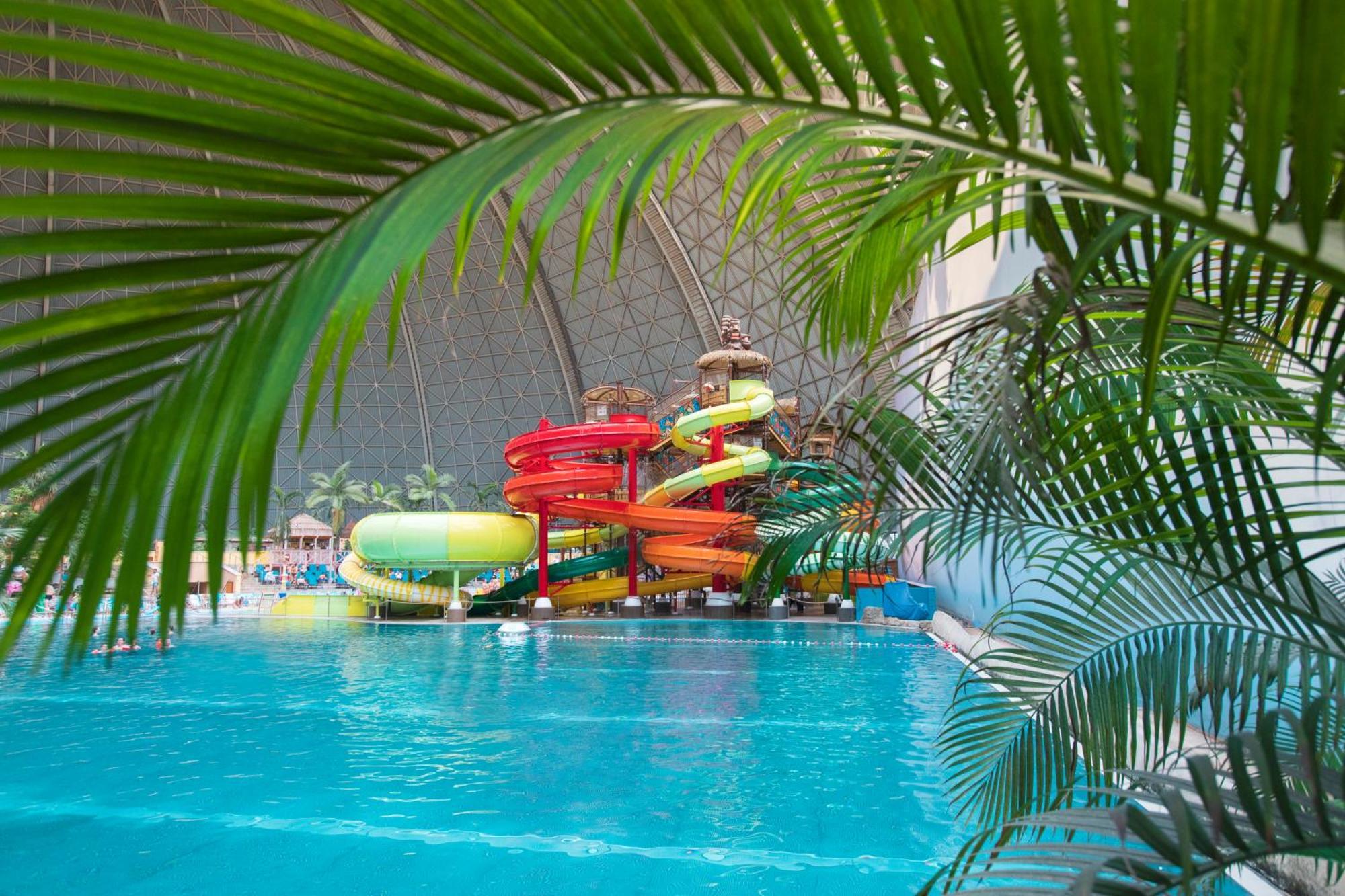Hotel Tropical Islands Krausnick Esterno foto