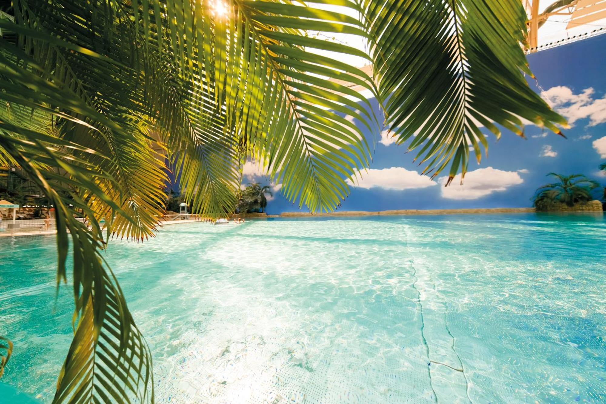 Hotel Tropical Islands Krausnick Esterno foto