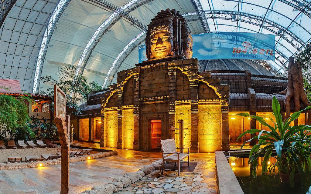 Hotel Tropical Islands Krausnick Esterno foto