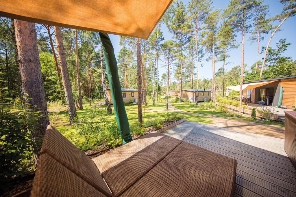 Hotel Tropical Islands Krausnick Esterno foto
