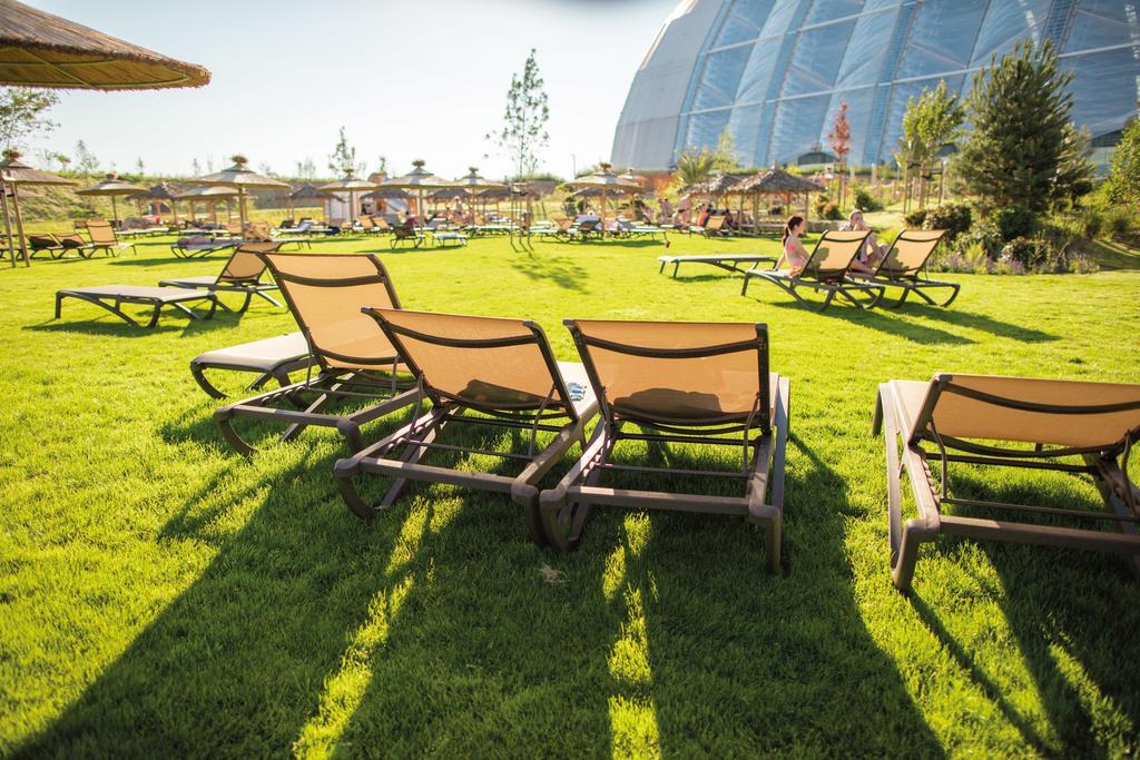 Hotel Tropical Islands Krausnick Esterno foto