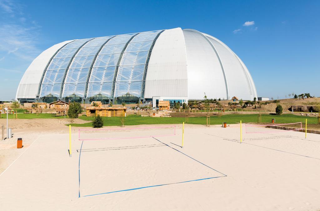 Hotel Tropical Islands Krausnick Esterno foto