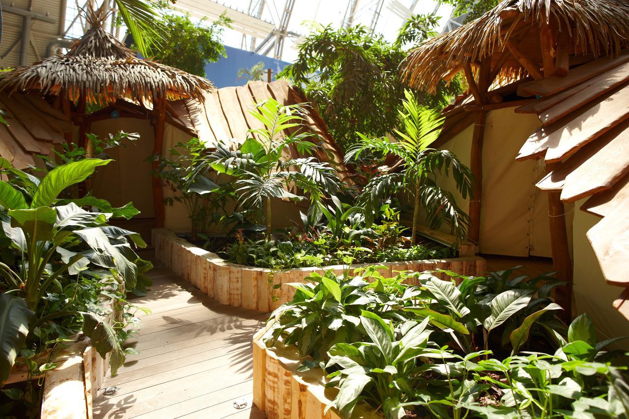 Hotel Tropical Islands Krausnick Esterno foto